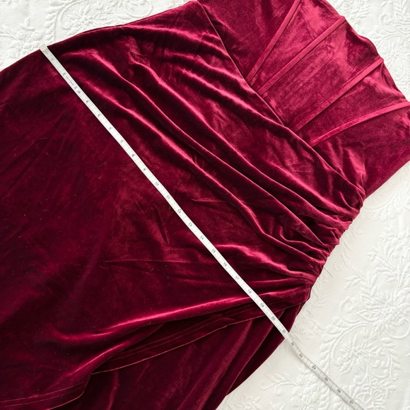 NWOT Lulus Glamorous Celebrations Wine Red Velvet Strapless Tulip Dress XLarge - Picture 9 of 9